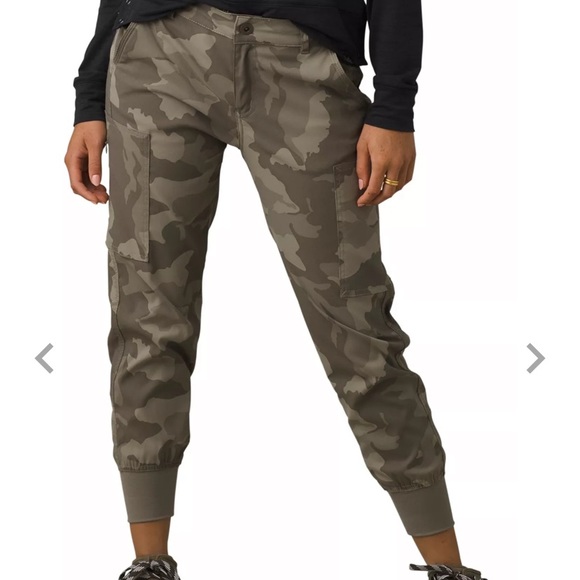 Prana joggers in slate camo - Picture 3 of 9